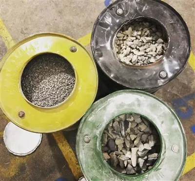 Kaltsiumkarbiid 50-80mm 295L/Kg Keevitusgaasile